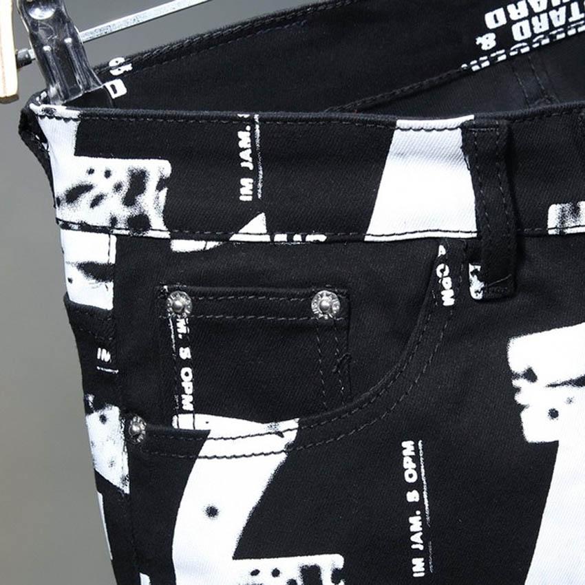 Nové Pánské módní dopisy Tištěné džíny Úzké noviny Vzor Tištěné Osobnost Slim Fit Džínové kalhoty