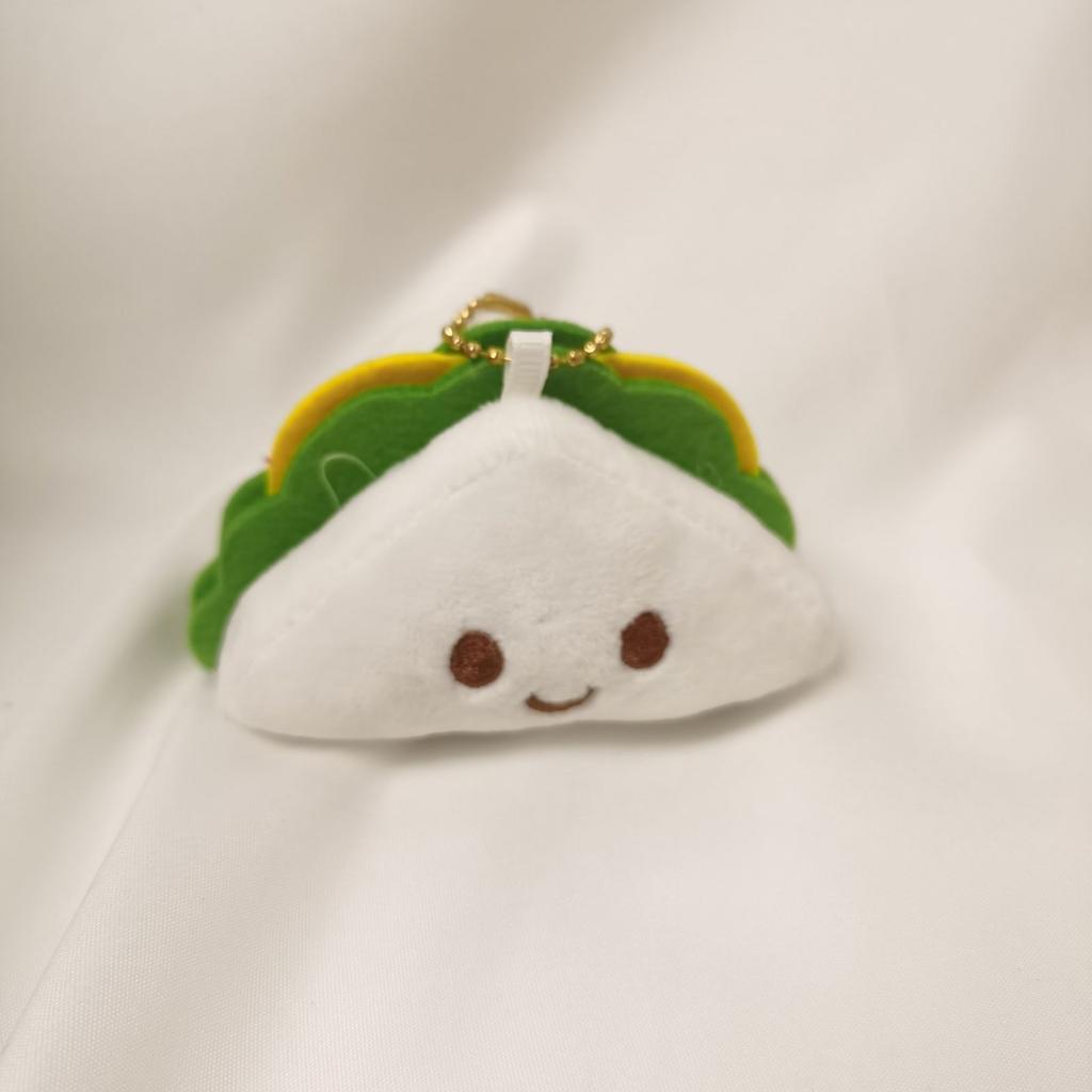 Süße Snacks, Gemüse- und Obstserien, Gesichtsausdrücke, Plüschtiertaschen, Anhänger, Videospielstädte, Maschinen, Geschenke