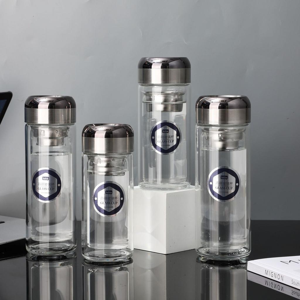 Transparenter Deckel Doppelwandiges Glas Hochtemperaturbeständige Tasse Business-Tasse Hochborosilikat Verdickte Teetasse Tragbare Wasserbecher