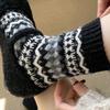 Ladies Autumn and Winter Thickened Warm Retro Culture Lingge Ethnic Wind Wool In The Barrel Pile Socks