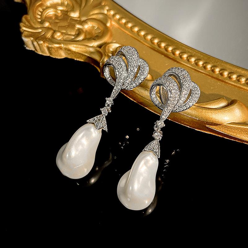 Jewelry Stud Earrings Geometric Imitation Pearl Baroque Jewelry High Sense Light Luxury Women