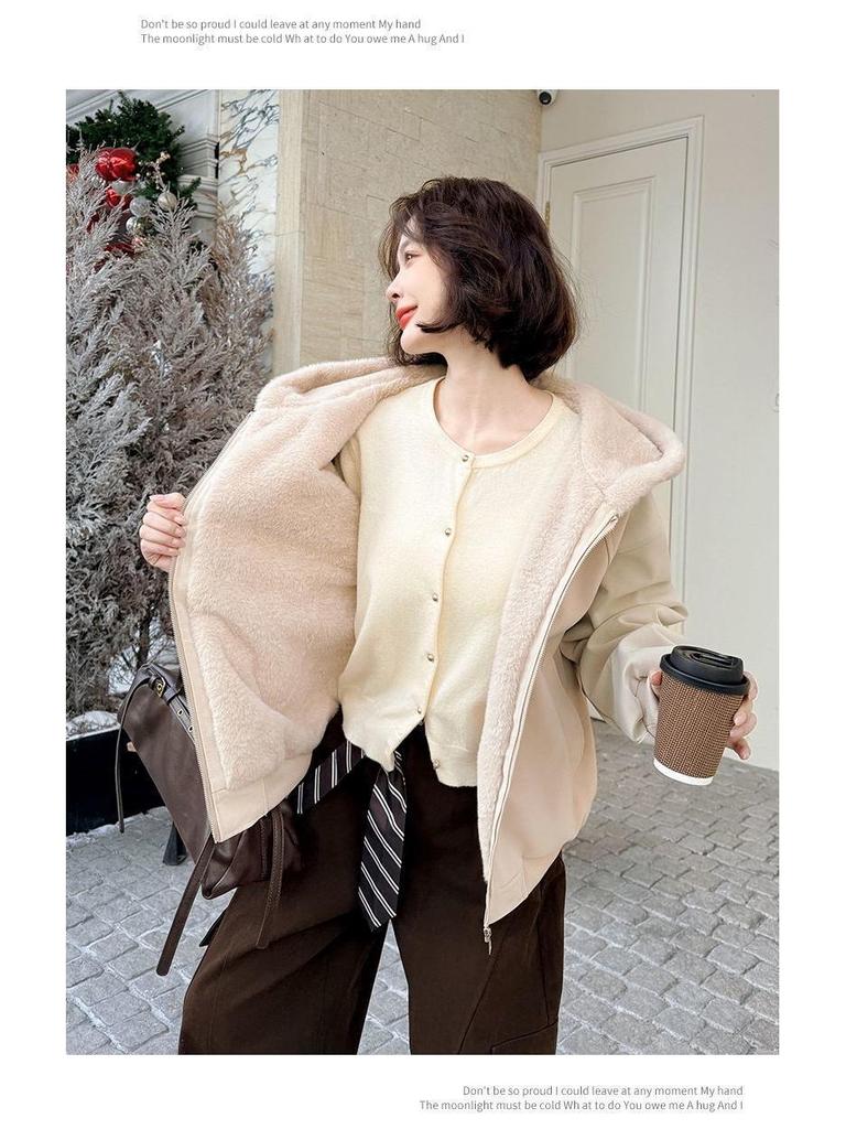 Unisex American-Style Hooded Fleece-Lined Winter Cotton Jacket with Faux Fur Trim