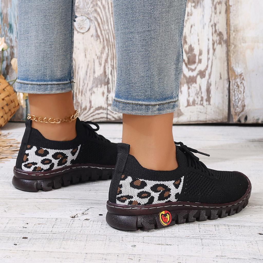 Sneakers Women Breathable Mesh Casual Mom Shoes Women Lightweight Non Slip Knitted Flats Woman Comfortable Running Sports Shoes