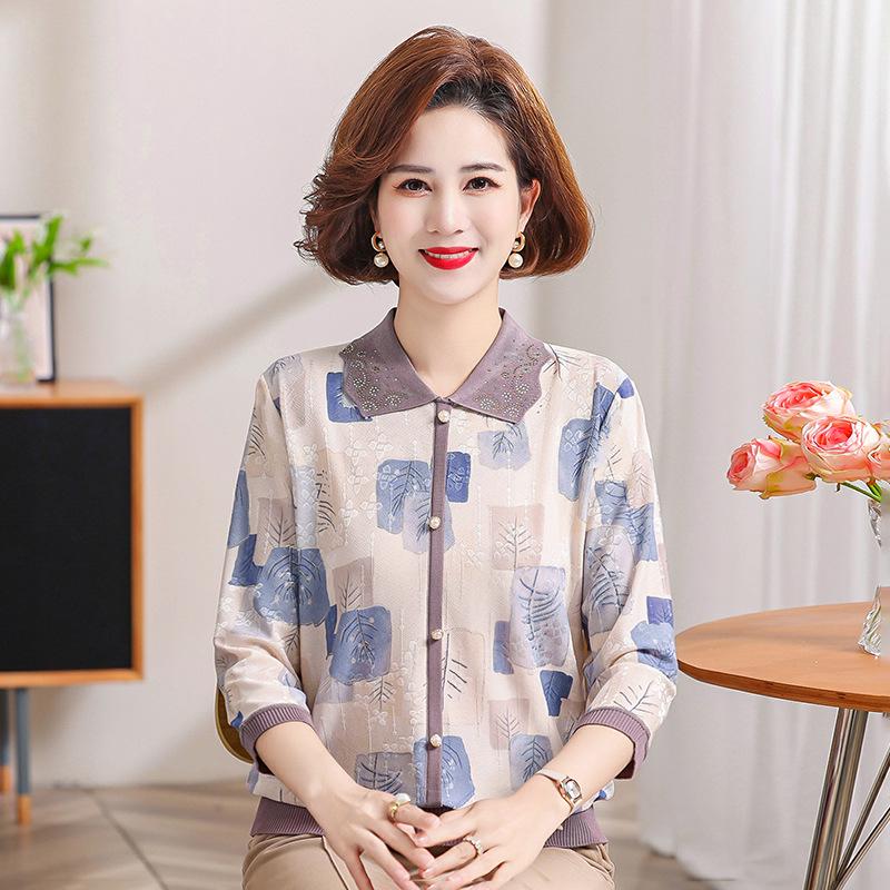

2026 Spring Collection: Ice Silk Seven-Sleeve Lapel T-shirt for Middle-Aged and Elderly Women - Elegant and Comfortable Summer Top 2XL (for 110-120 jin) синій