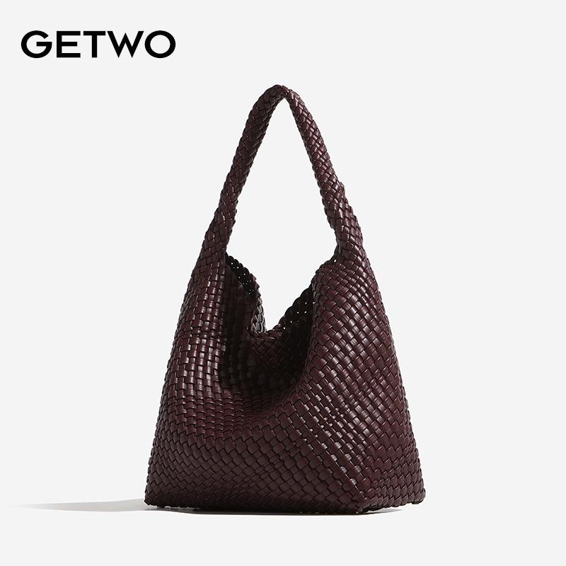 Handmade Woven Women's Tote: Large Capacity, Versatile Bucket Bag for Autumn/Winter - Perfect for Commute or Mother-Child Use