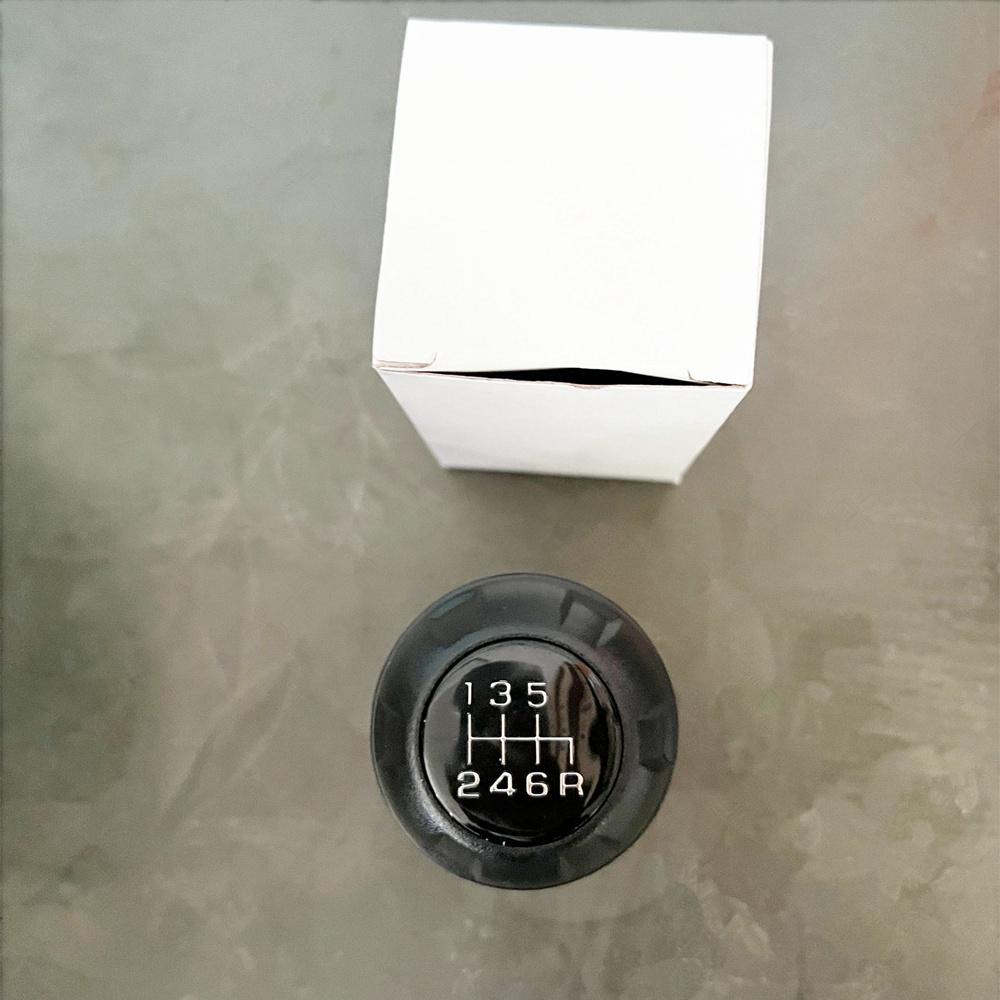 6 Speed Manual Shifter Shift Knob 52060485AG  for Jeep Wrangler 2007-2013
