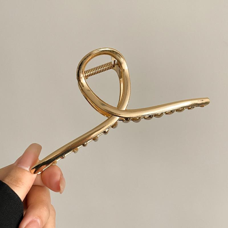 Fashion Metal Grab Clip Korean Large High-end Sense Hair Grab Retro Headwear Elegant Alloy Shark Clip Pearl Hairpin