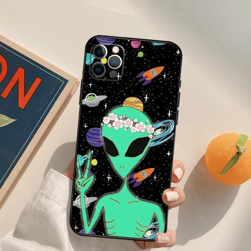 Applicable to iPhone12 Mini mobile phone case aesthetics, cartoon, alien, space mobile phone case sent on behalf of