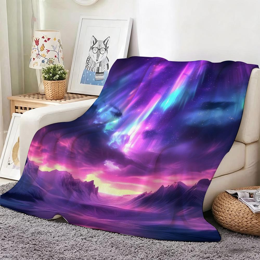 Dreamy Aurora Boreal Throw Lightweight 240G Flannel Blanket Soft Skin-Friendly For Summer Cooling
