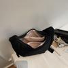 Large Capacity Commuter Shoulder Bag Women's Rhombic Lightweight Crossbody Bag