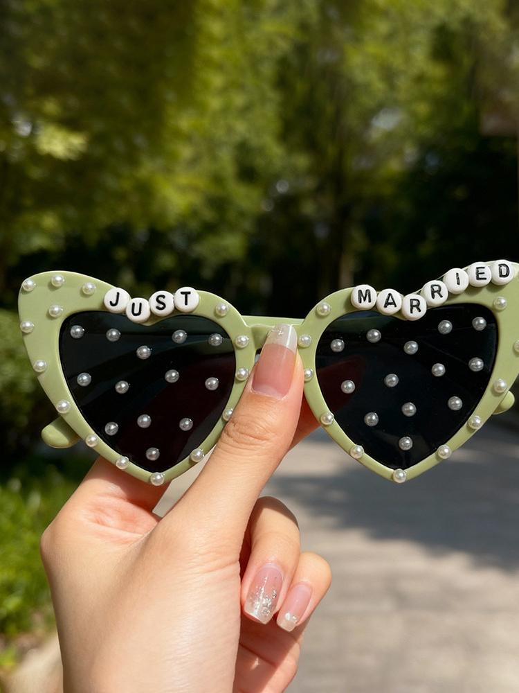 Heart Shaped Just Married Sunglasses Pearl Stud Trim Novelty Eyewear For Bridal Shower And Photo Booth Props KJ153