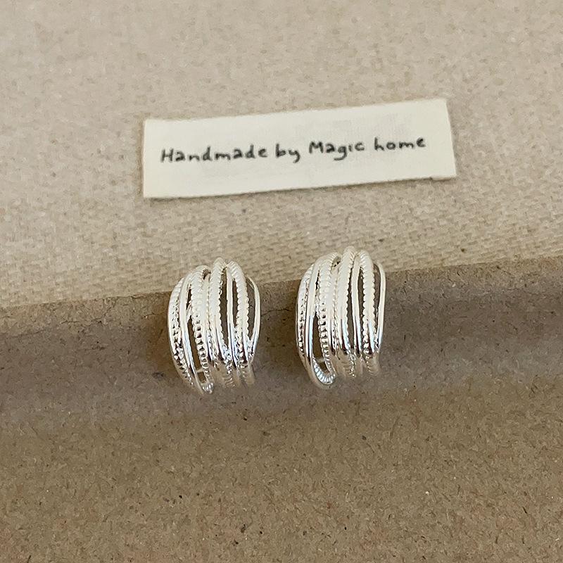 

Многослойные металлические серьги-гвоздики с C-образным кольцом, женские уникальные серьги-гвоздики для индивидуального, модного, темпераментного стиля