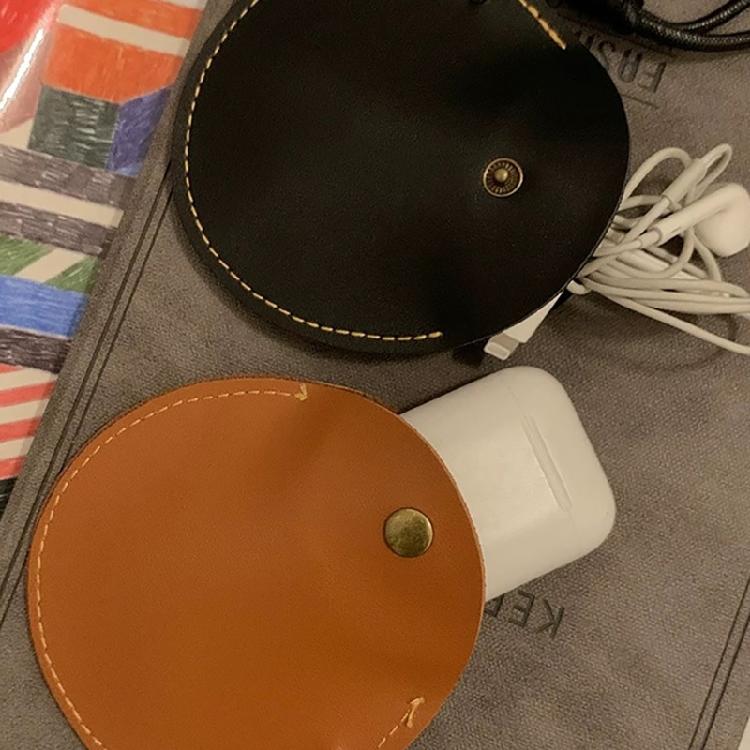 Stylish Leather Glasses Storage Bag Pendant Necklace Keychain Hanging Accessory Elegant Bags with Protective Flap