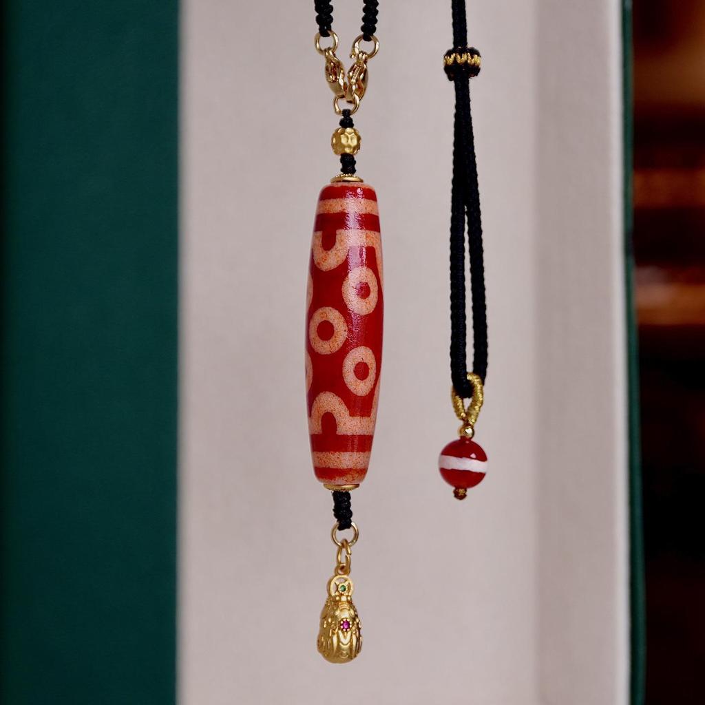 Tibetan Cultural Necklace: Agate Seven-Eyed and Five-Eyed Dzi Beads