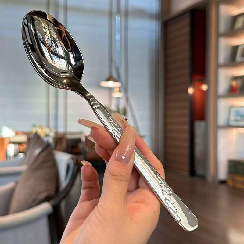 Stainless Steel Round Spoon Large Size Dining Spoon Rice Serving Spoon Drain Hole Heat Spoons Kitchen Tool Utensils