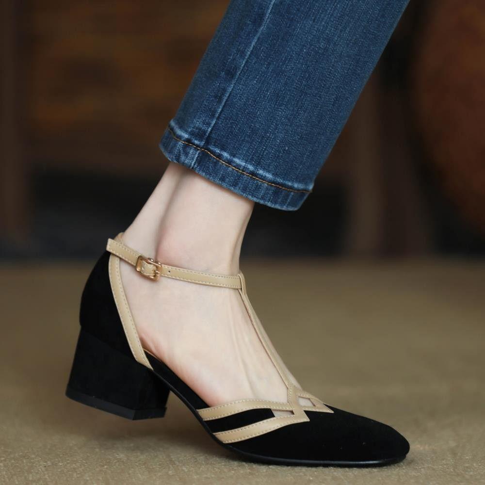 Coarse heel sandals women's summer new soft sole hollow shoes super fairy hollow fashion soft sole Internet celebrities