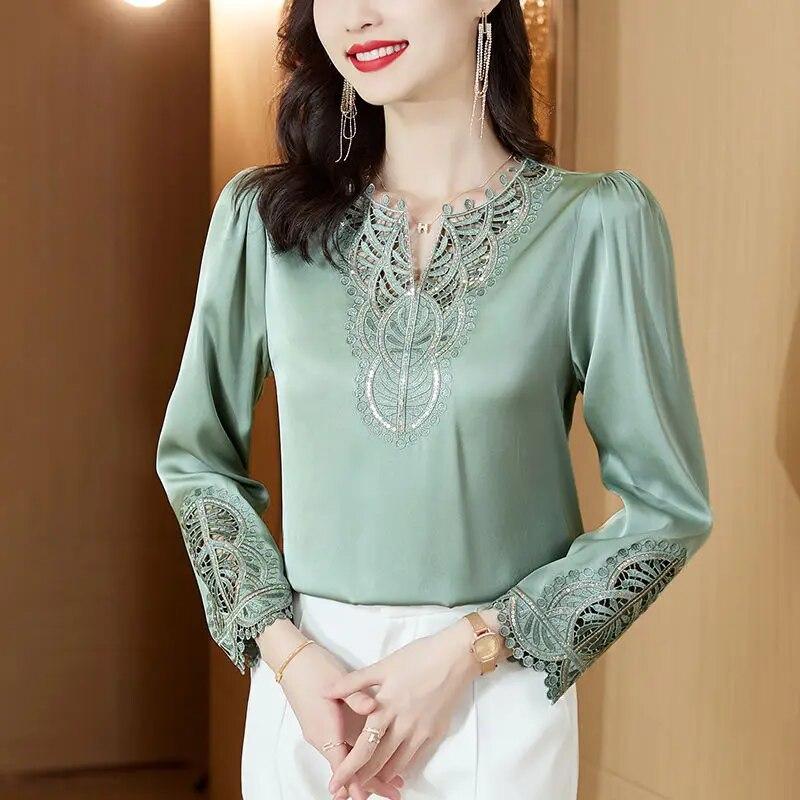 Košile ženskost vyšívaná jaro a podzim 2023 nová móda těžká váha imitace moruše hedvábná halenka s výstřihem do V dámská