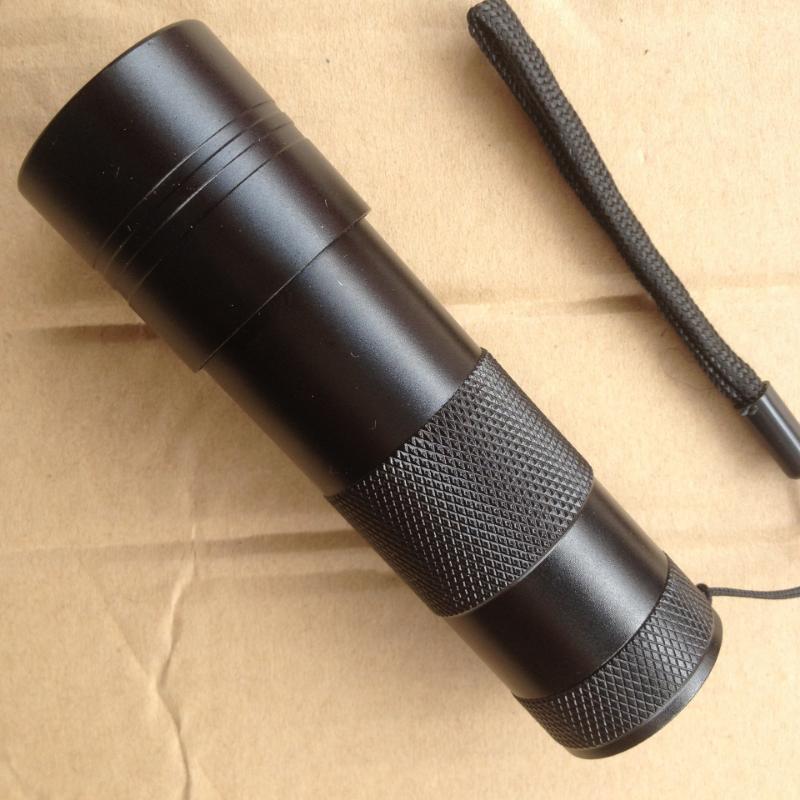 

Лампа для ногтей Фиолетовый фонарик 12LED фонарик УФ ультрафиолетовый детектор флуоресцентная лампа обнаружения Band чёрный