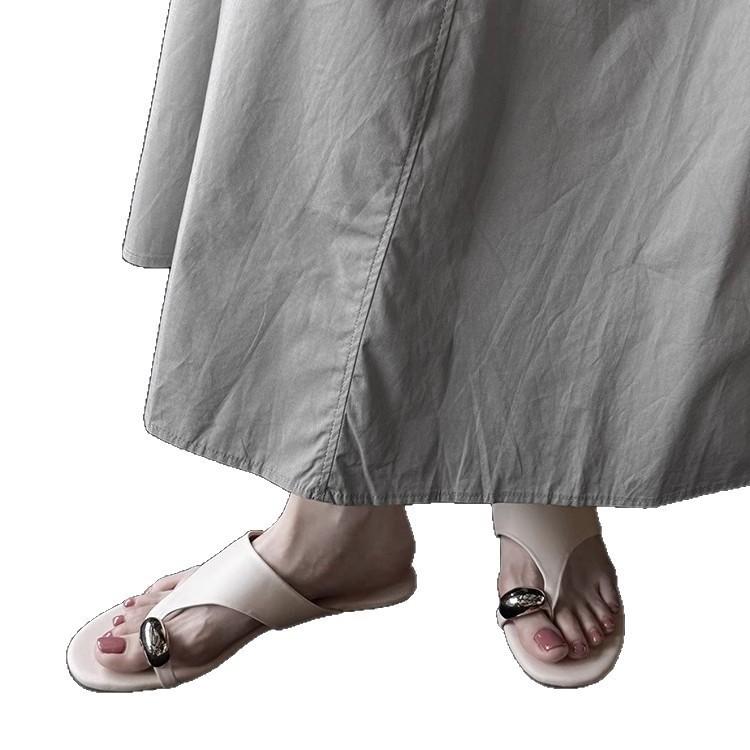 Sheepskin version~ French metal pinch flip-flops for summer wear 2025 new flat-bottomed holiday beach sandals