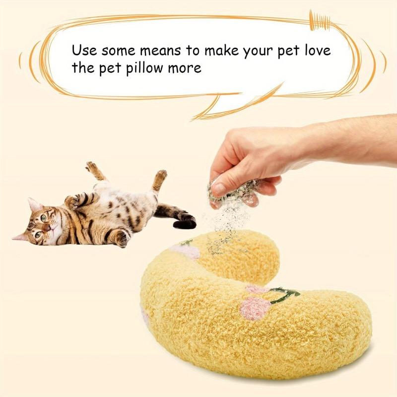 Super Soft Four-season Pet Pillow, Arched Design for Neck Support, Suitable for Small Cats and Dogs of Different Body Types.