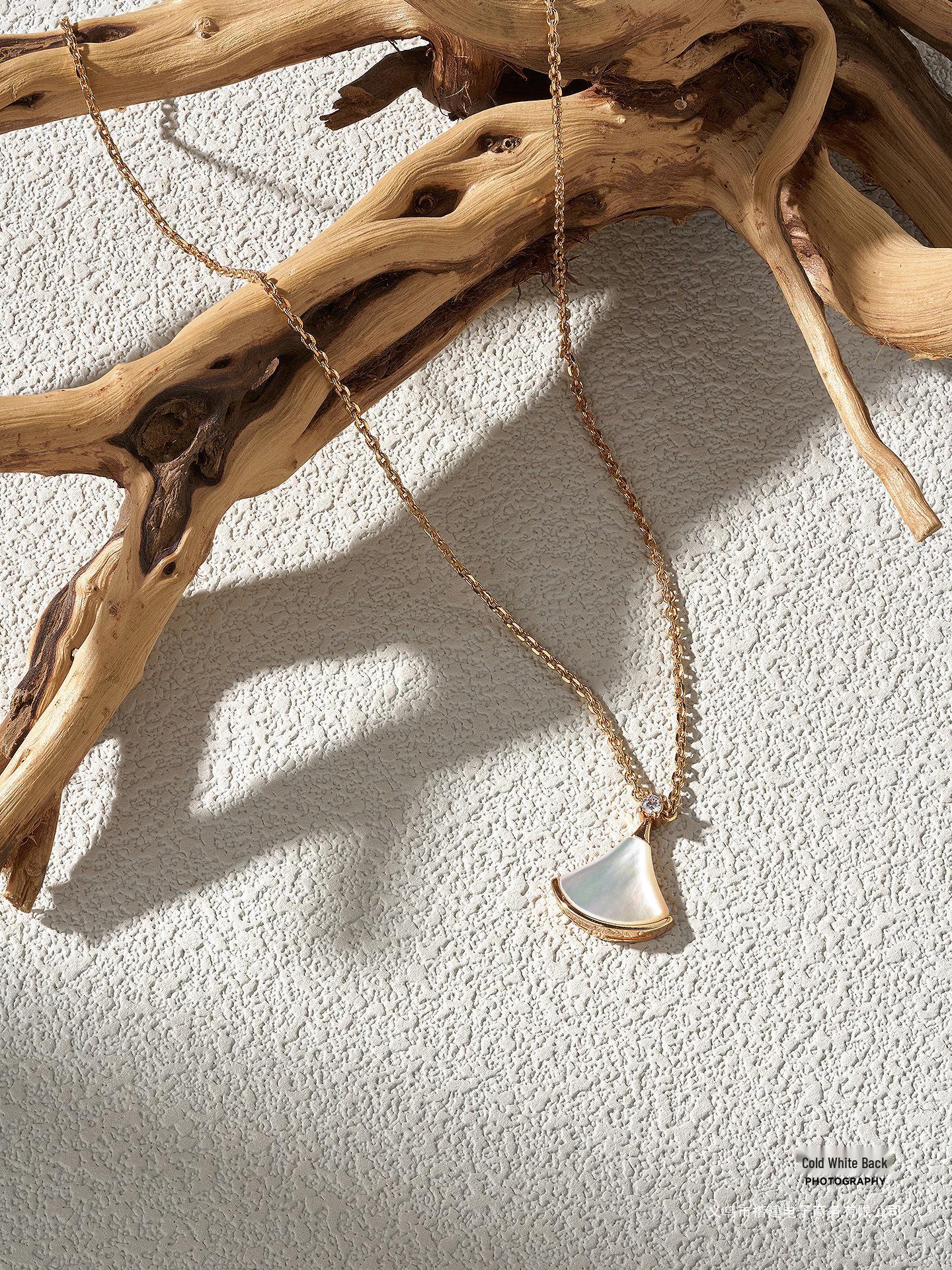 Non-Reflective Pure Color Background Cloth for Photography Cool White - 52x70cm