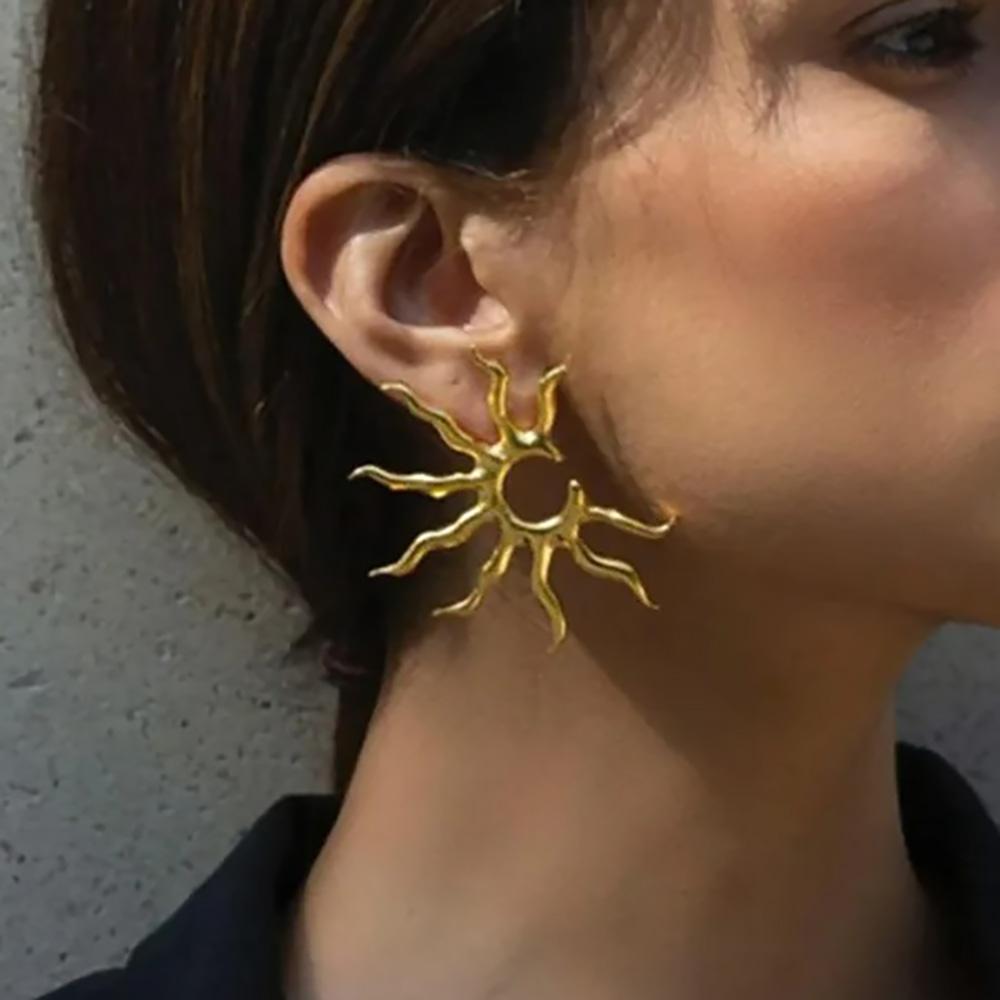 Vintage Sun Flower Earrings for Women Girls Retro Big Sunflower Earrings Jewelry Prevent Allergy Party Accessories Gift Jewelry