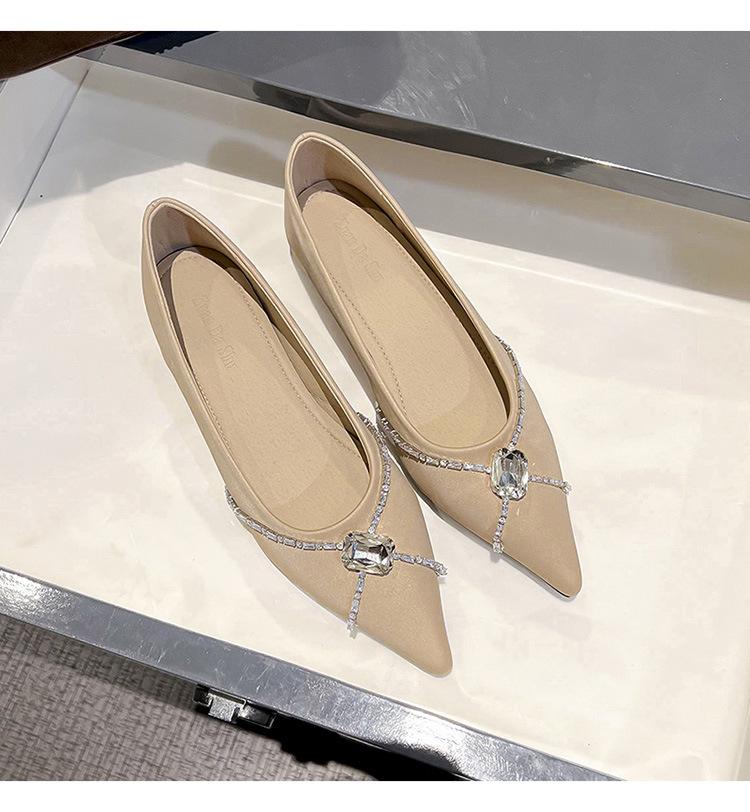 

Designer Women Flat Shoes Pointed Toe Crystal Casual Shoes Girl Internal Increase Slip-on Loafers 42 хакі