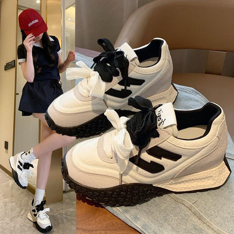 Inner Heightening Platform Forrest Gump Shoes Women's New Running Mountaineering Sports and Leisure Shoes Red and White German Training Shoes Ins