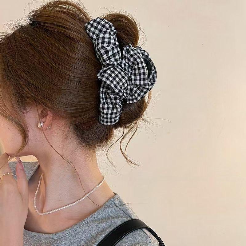 Top Korean-Style Minimalist Black And White Checkered Bubble Hair Clip Accessory, New Artistic And High-End Shark Clip Hairpin