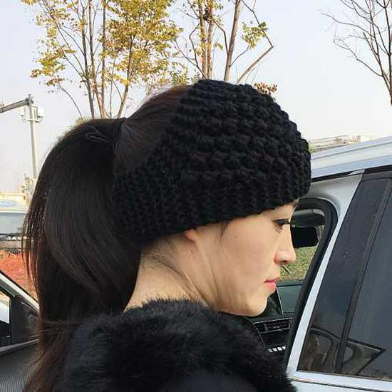 Women's Autumn/Winter Korean Knitted Wide-Brim Headband: Warm Wool Headgear with Flower for Hair & Head Protection
