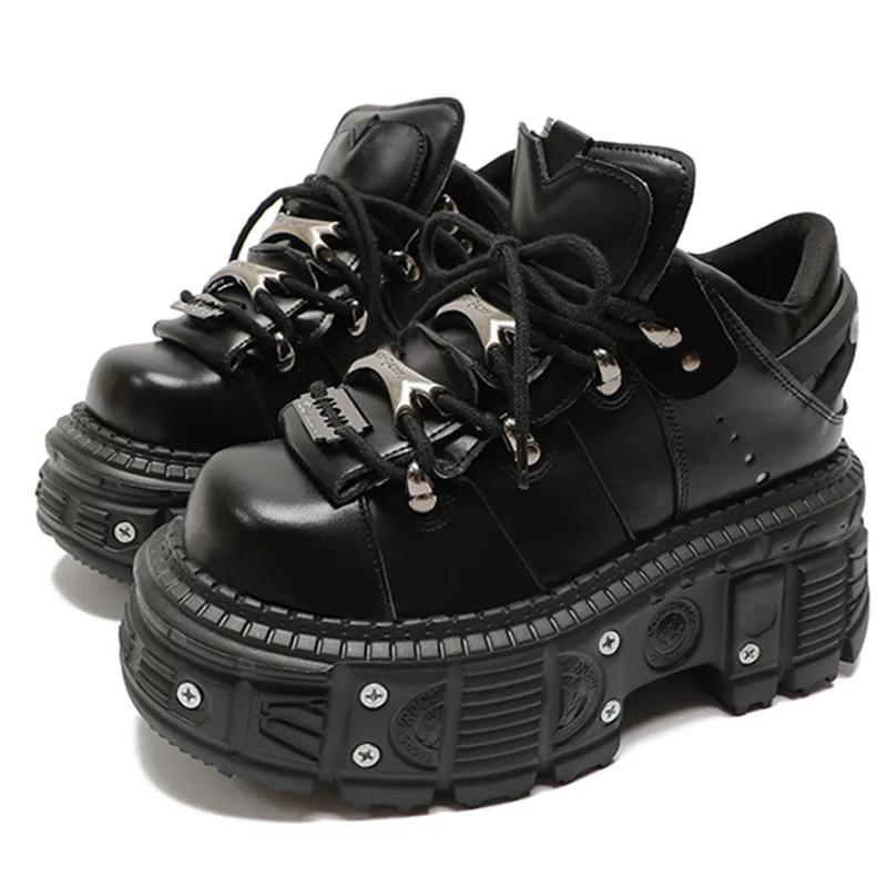 Fashion Punk Muffin Shoes Women Metal Decoration Gothic Thick Bottom Platform Lace-up Female Sneakers Solid Color Black Leisure shoes