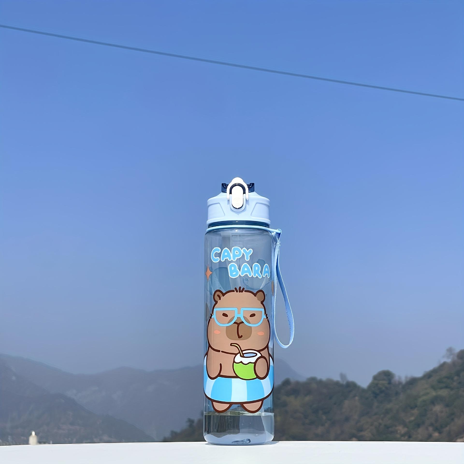 

Милая спортивная бутылка для воды с капибарой и соломинкой, герметичная и портативная, из ПК-материала, идеально подходит для школы, активного отдыха, путешествий 800ml синий