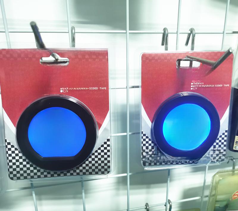 Vysoce přesné LED svítící solární hodiny a teploměr do auta