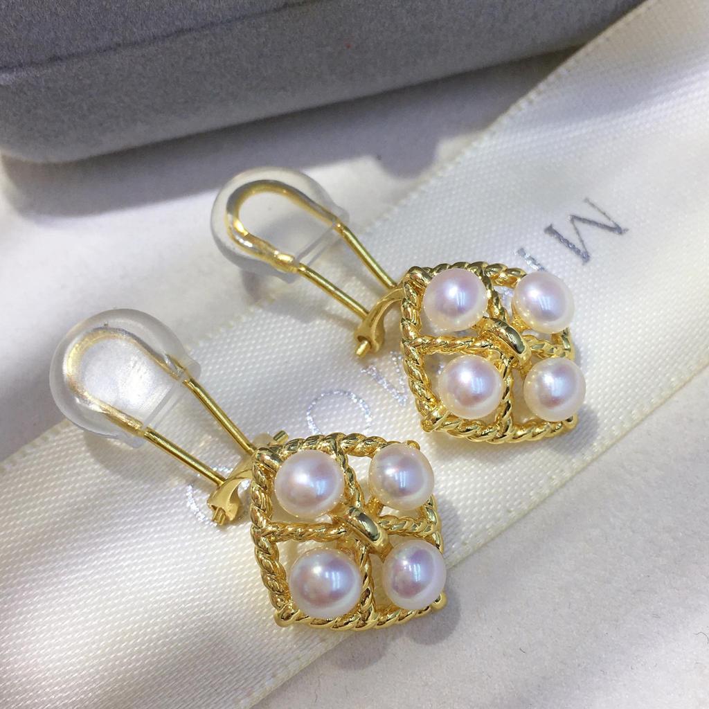 Xiaohongshu influencers are raving about these pain-free, vintage-style multi-bead rings tian Freshwater Pearl Ear Clips, Earrings, and Ear Jewelry