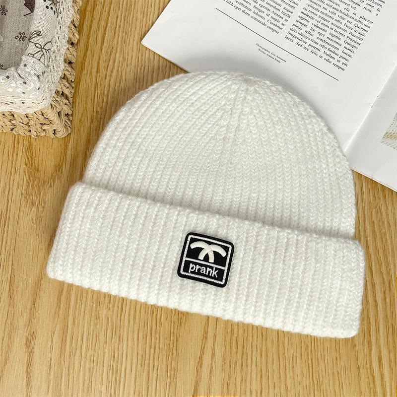 New Simple Letter Woolen Hat for Women in Autumn and Winter Warm Knitted Hat Outdoor Versatile Ear Protection Face Small Cold Hat for Men