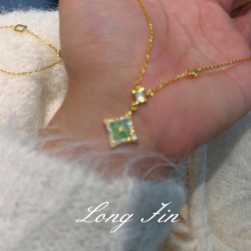 Shining Star Series Set Necklace Bracelet Earrings Fritillary Quadrangle Diamond High-End Jewelry Live Special For