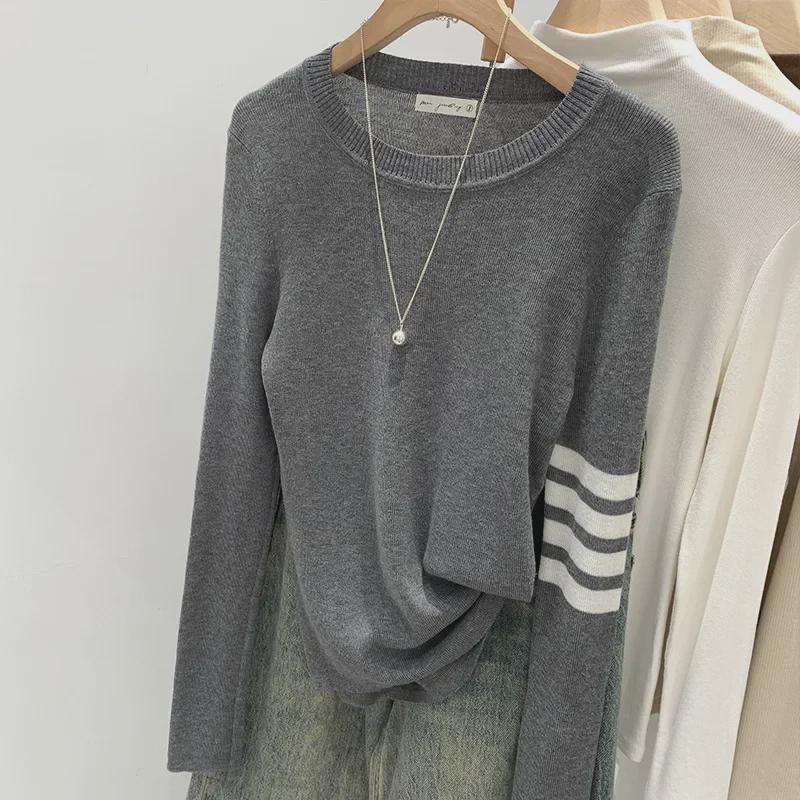 

2024 Women s High-End Striped Wool Sweater for Early Autumn