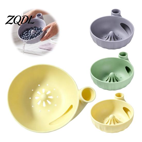 Wash And Drain Gadget Self-Spinning Berry Swirl Bowl, Food-Grade Silicone Vortex Fruit Colander with Built-in Portable Rinse Basin for Cleaning Grapes