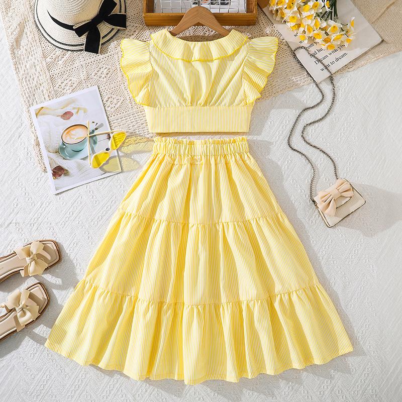 Flickornas Moderiktiga Gula Outfit - Sommar Barnens Eleganta Topp och Kjol Set