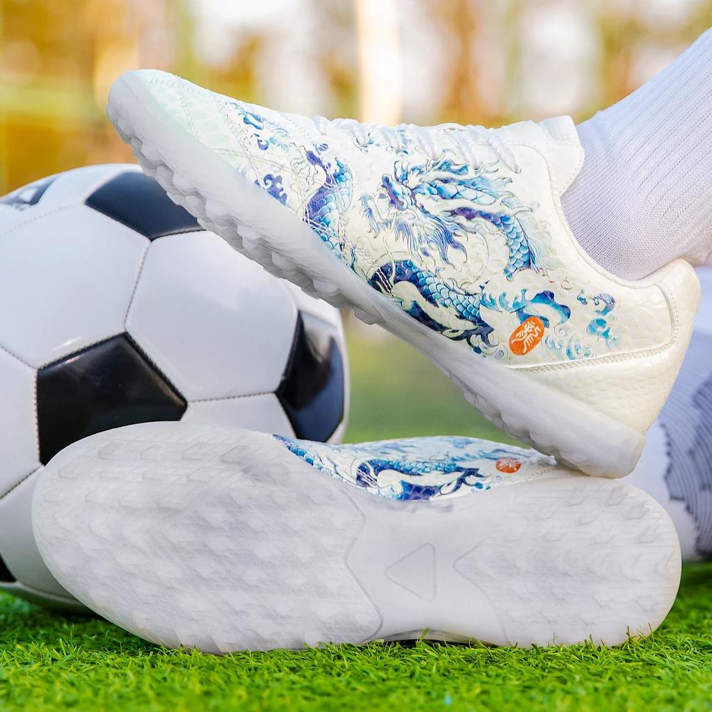 High Quality Five-a-side Lightweight Training Outdoor New Breathable Non-slip Ultra-light Men's Football Shoes Non-slip Turf