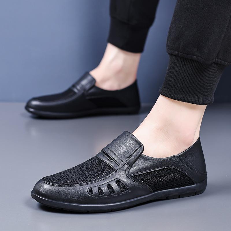 New men's casual hollow leather shoes men's trend breathable hole shoes bag head cowhide sandals medium old dad shoes