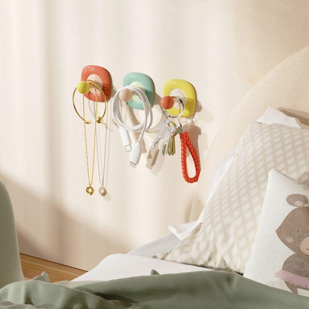 Space-saving Dopamine Flower Hooks No Trace Invisible Towel Rack Wall Mount