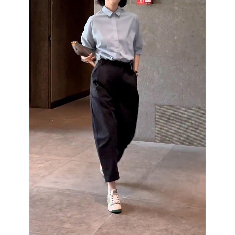 

Polo Collar Short-Sleeved Shirt Women s Summer 2025 New Design Sense Niche Style Lightly Mature Cropped Casual Pants Two-piece Set Blue shirt S