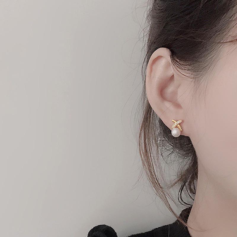 S925 Silver Needle Stud Earrings - Silver Pearl Cross Design Fashionable Earrings