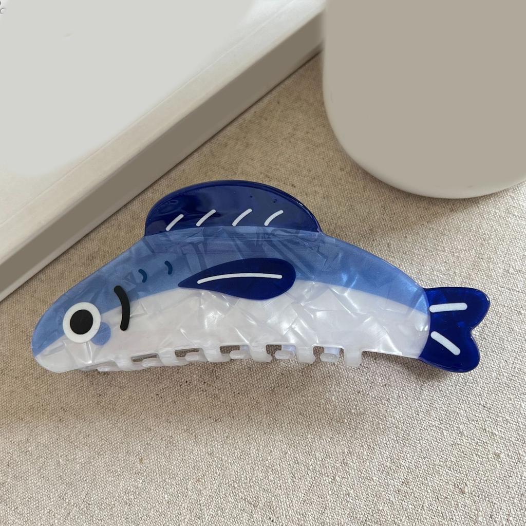 Elegant Acrylic Hair Claw Clip for Women Fashionable Barrettes Secure Ponytail Holder for Daily Use and Special Occasion