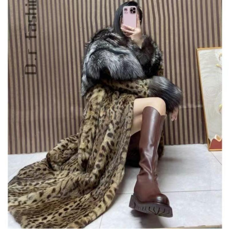 Temperament celebrity fur Maillard style leopard print long coat winter thickened warm cotton clothes imitation fox hair