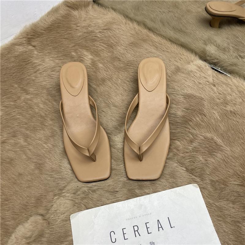 Fashion Bailamos 2025 Women Beach Flip Flop Shoes Ladies Elegant Summer Slipper Low Heel Slides Outsides Slipper New Brand Sandals