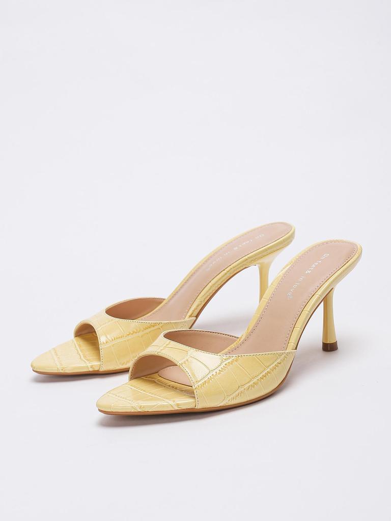 Letnie Minimalistyczne Szpilki z Czubkiem i Jednym Paskiem na Wysokim Obcasie