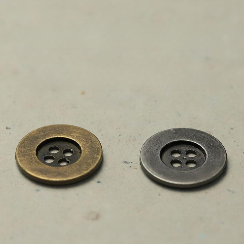 10pcs Distressed Metal Buttons 12/15/20mm Worn-out Old Metal Color 4-hole Buttons Clothing Sewing Accessories