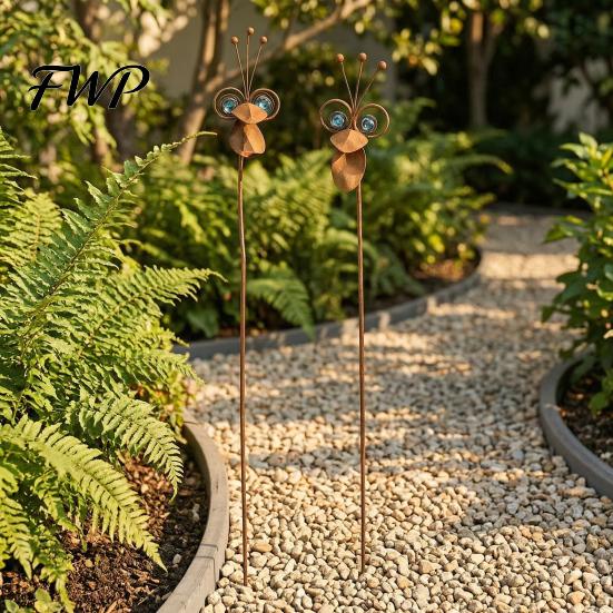 Outdoor Plant Display Stand Big Mouth Bird Garden Stake, Rusty Metal Decorative Potted Yard Art for Patio, Lawn, Courtyard, Decor Weather-resistant